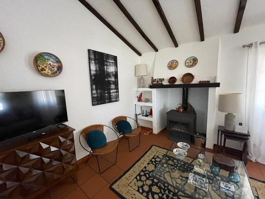 Casa Das Oliveiras Avis Exterior photo